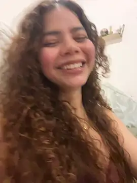 צ'אט XXX בשידור חי של wandynha67