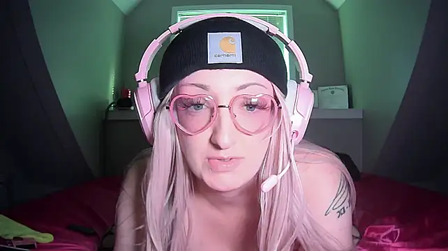 TheArcadiaCreed Webcam Show