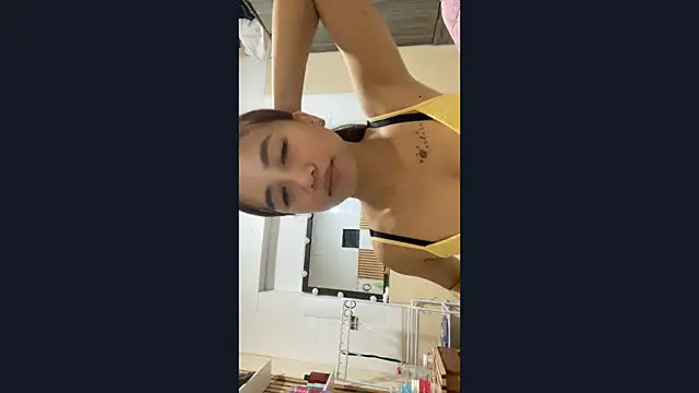 GiselleRina Pertunjukan Webcam