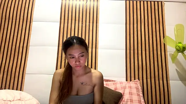 GiselleRina Pertunjukan Webcam