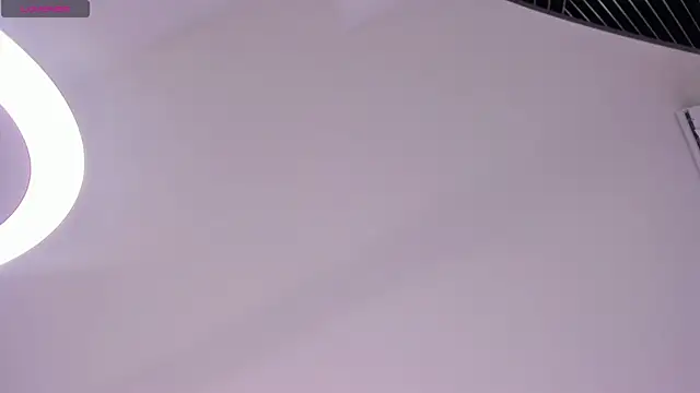 Emi_Roseth Live Chatraum