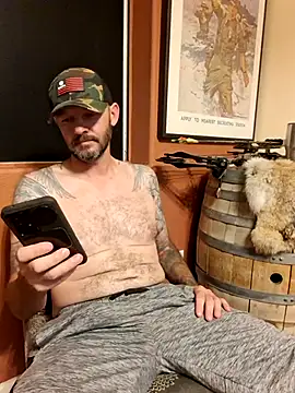 USMCx – Live XXX-chat
