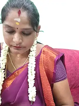 Show Webcam de mynatamil143