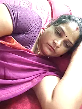 Show de mynatamil143 na webcam