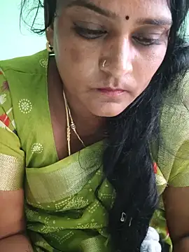 mynatamil143 Show Webcam