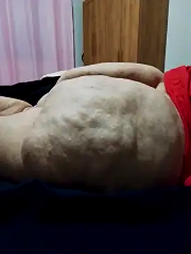 הופעת וובקאם של MegaAssMature