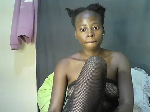 Cute-Sonny's Live XXX Chat