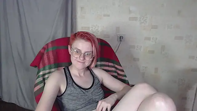 __Freya___ Show in webcam