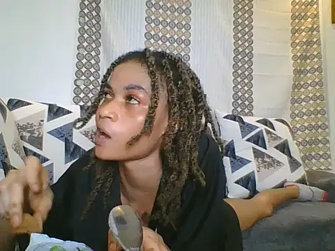 maya_dol's Webcam Show