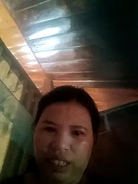 -Yeyi- – live chatrum