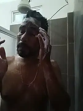 Show modela Bryan101995 na web-kameri