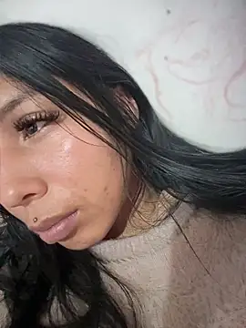 دردشة ariella_lovee الجنسية المباشرة