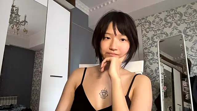 neonami's Live XXX Chat
