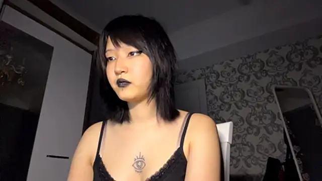 Chat +18 de neonami ao vivo