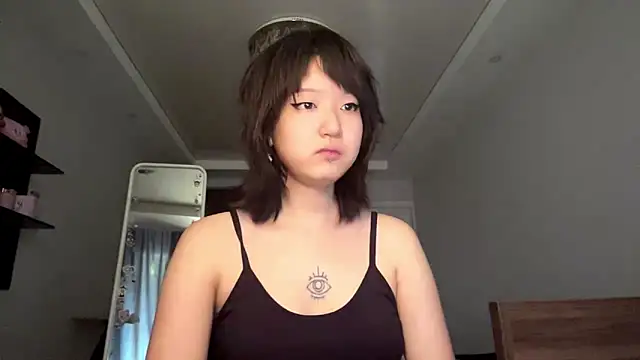 neonami 在線直播表演