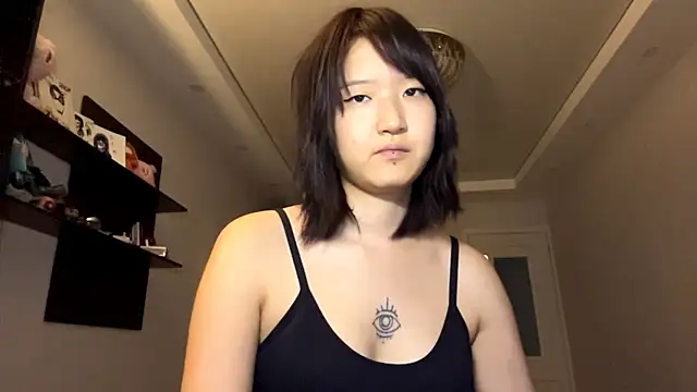 neonamin Live XXX chat