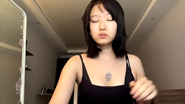 neonami's Live XXX Chat