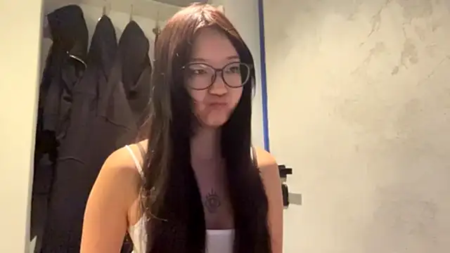 Chat +18 de neonami ao vivo
