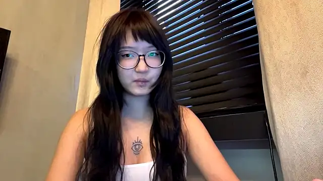 neonami's Live XXX Chat