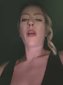 LaraLanee Webcam show