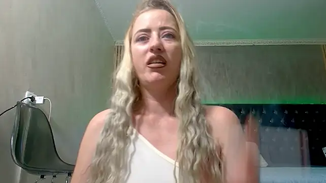 LaraLanee Webcamshow