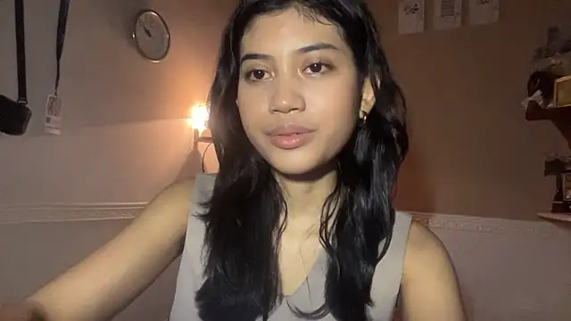 AllisonLundriganのウェブカメラショー