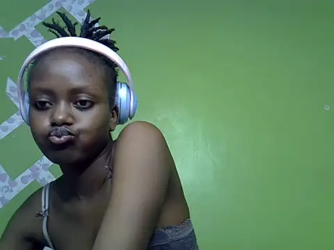 XXX chat uživo modela Slim_shedy1
