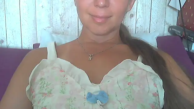 Chatroom XXX en direct de Bella--White