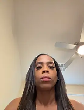 laurenUniverse Show Webcam