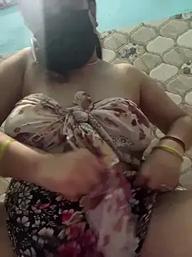 Shopiaa12 Webcam Show