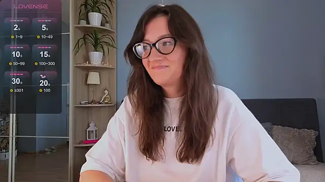 GoldenCrystall Chat XXX live