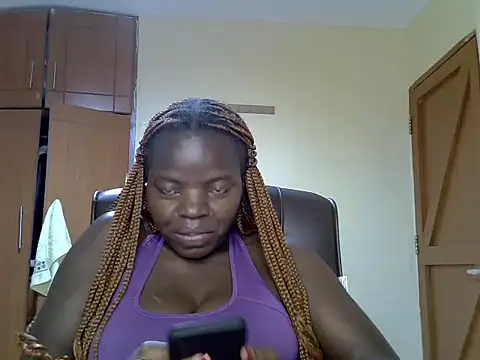 Show modela Sexy-xoloe22 na web-kameri