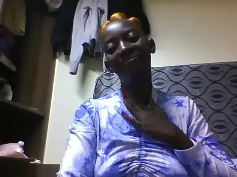 Wetpussy303 élő XXX-chatje