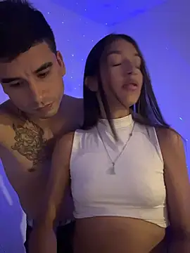 GetAddictedToUs Show Webcam