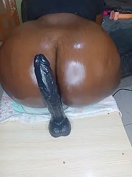 Prettyafricana – webcam-show