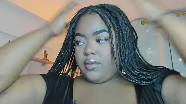 Ayanaa_Ebony_ Chat XXX in diretta