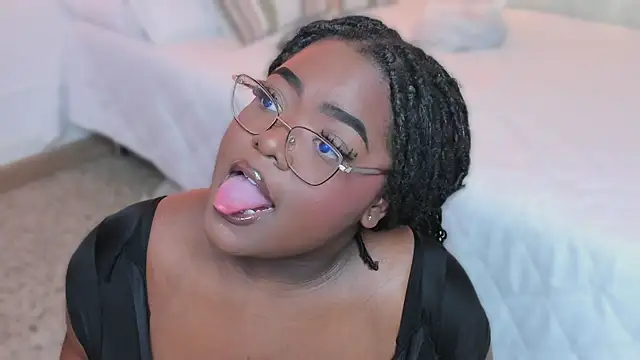 Chat XXX ao vivo de Ayanaa_Ebony_