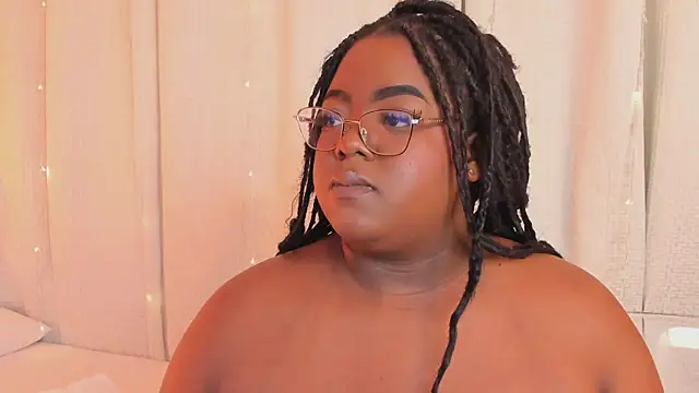 Ayanaa_Ebony_ Live XXX-chat