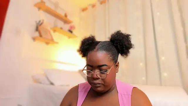 Ayanaa_Ebony_ Adlı Modelin Web Kamerası Şovu