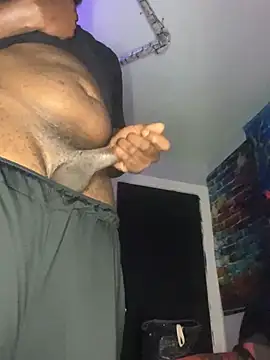 Show modela Biglongthickman69 na web-kameri