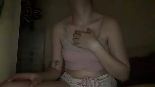 DisguisedTemptationXoxx's Webcam Show