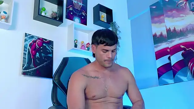 Вебкам-шоу santiago_santii