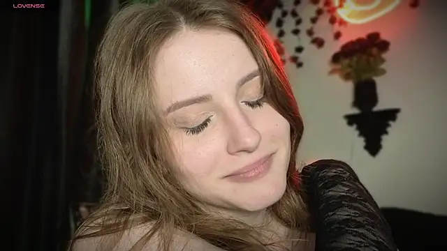 EllieMori_n Webbikameraesitys