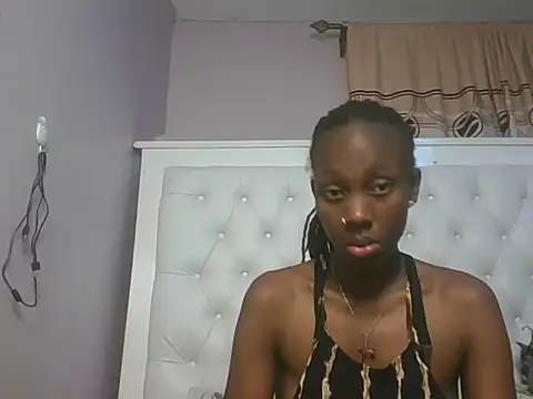 nudevelvet1's Webcam Show