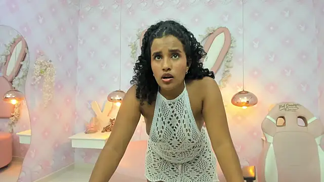 Horny_Curls' Live XXX Chat