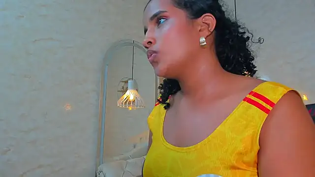 Chat +18 de Horny_Curls ao vivo