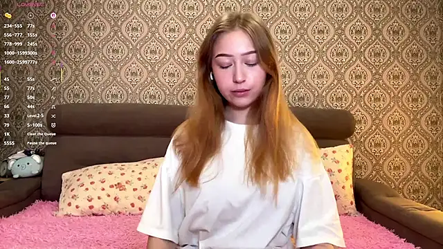 LunaHart7's Webcam Show