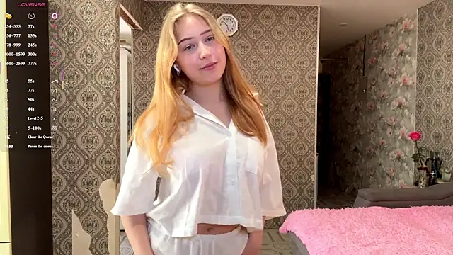 LunaHart7 – Live XXX-chat