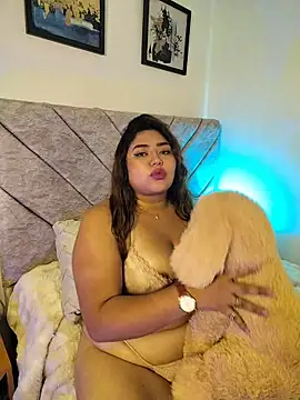 CurvyLolaX – live chatrum