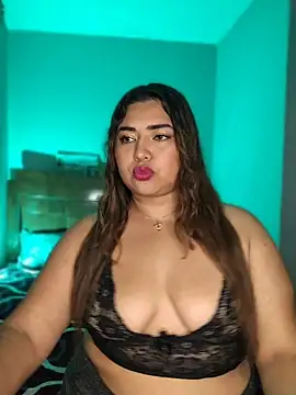 CurvyLolaX Webcamshow
